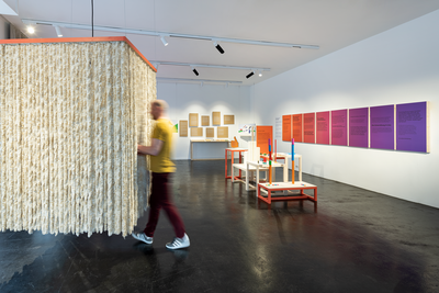 Audiostation. Kommentare aus Zeitungen zum Thema.