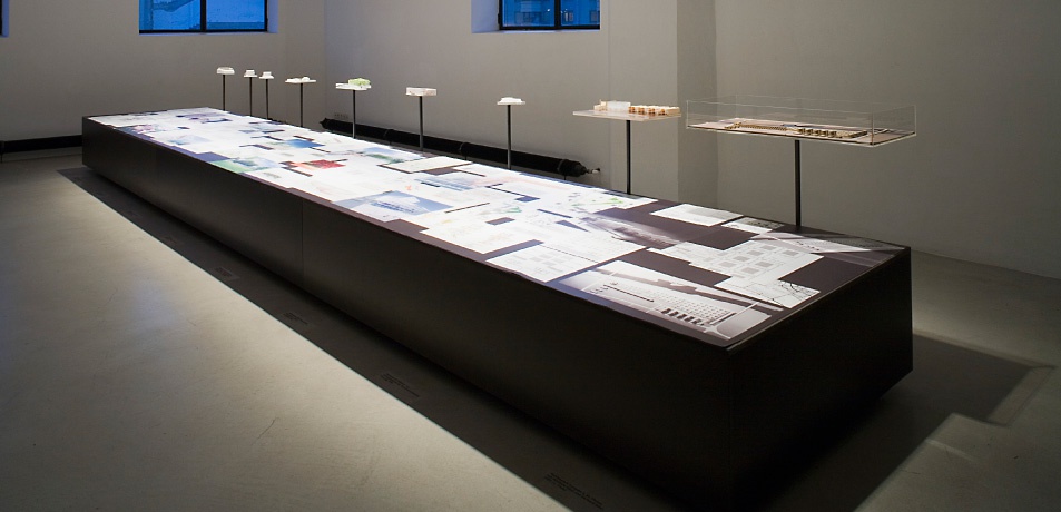 Blick in die Ausstellung im aut