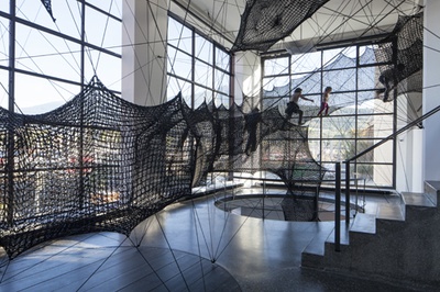 Blick in die Ausstellung "Numen/For Use: Out of Balance" im aut