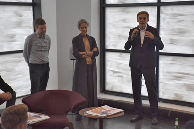 Ausstellungseröffnung mit Peter Apel , Louisa Hutton und Matthias Sauerbruch (Ausstellungskurator*innen)