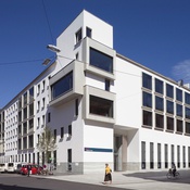 Auszeichnung des Landes Tirol für Neues Bauen 2006: BTV Stadtforum, Innsbruck, 2004–2006 (Architektur: Heinz Tesar)