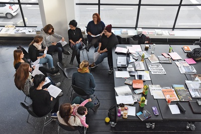 aut: lounge – unser zentraler Kommunikationsraum aut: lounge – unser zentraler Kommunikationsraum