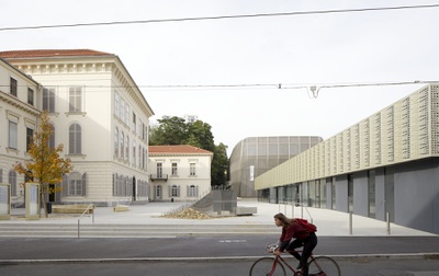© Think Big Theater im Palais Zugang Leonhardstr © David Schreyer