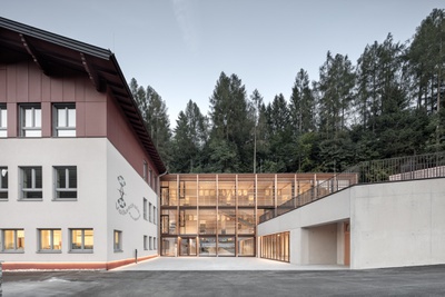 Erweiterung der Volksschule Annaberg-Lungötz, Schwarzenbacher Struber Architekten