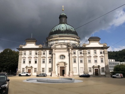Sanierung der Kajetanerkirche, Geistlweg-Architektur